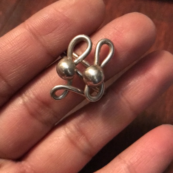 Unique sterling silver ring size 8 - Picture 10 of 12